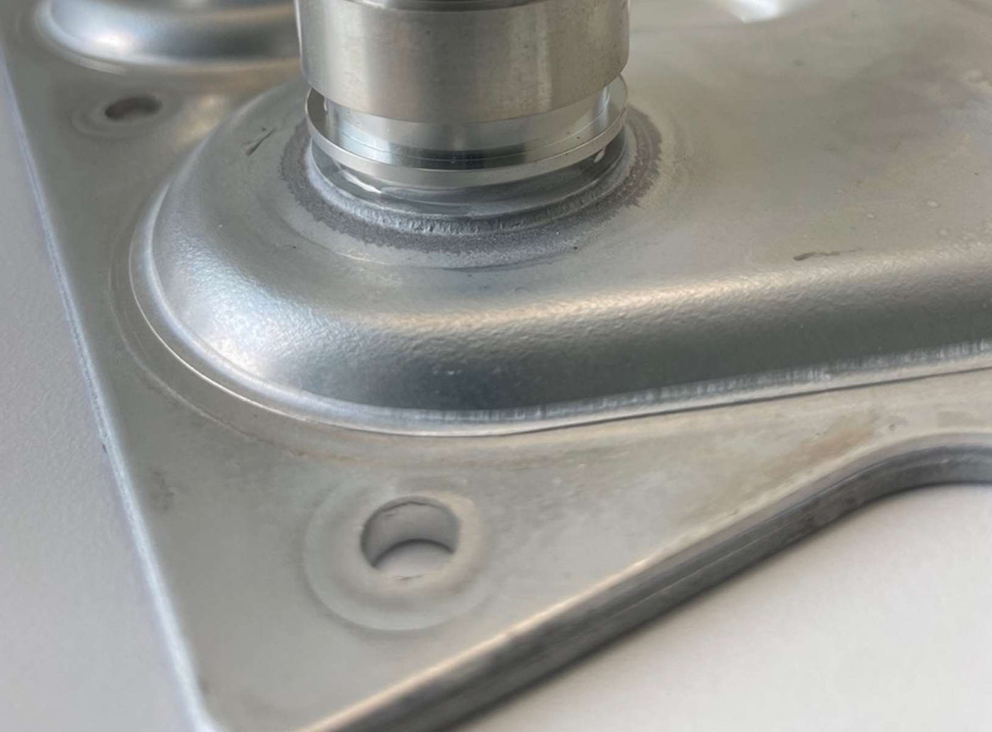 Nickel-plated IGBT heat-dissipation base plate by Amulaire