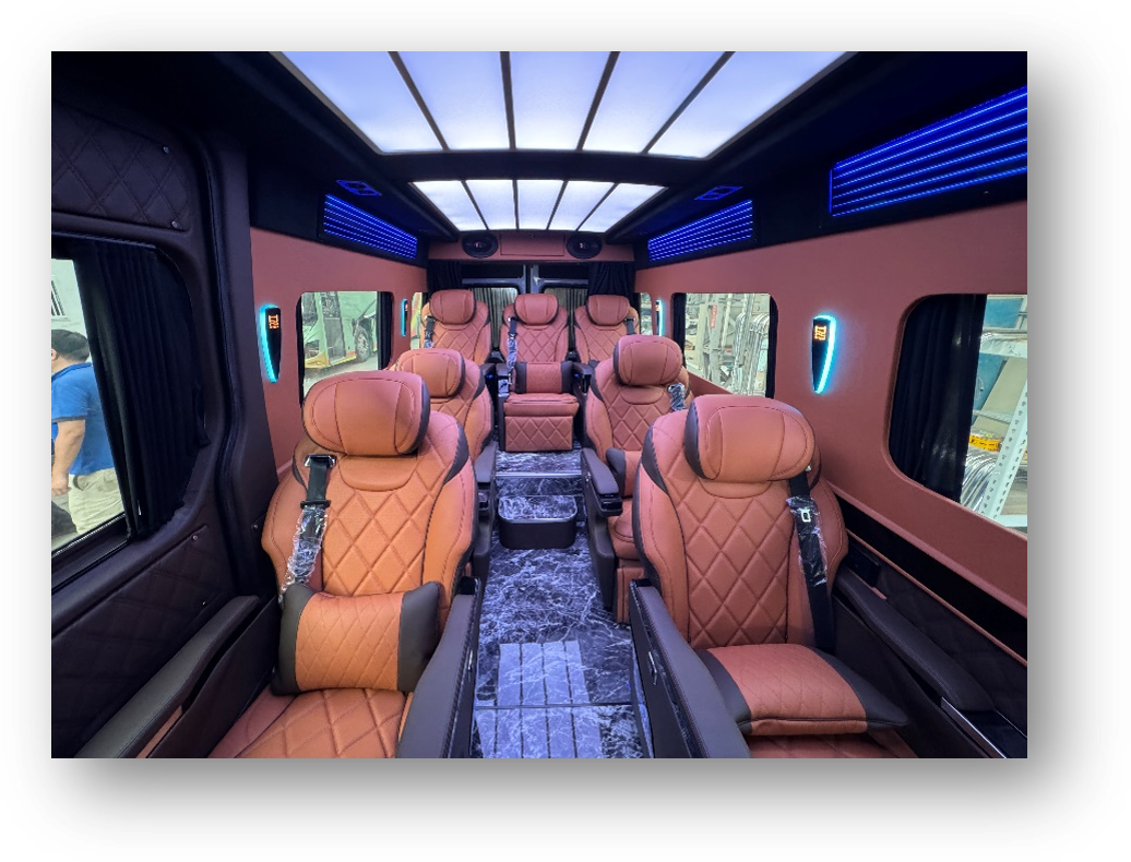 Daji Premium Business Touring Coach